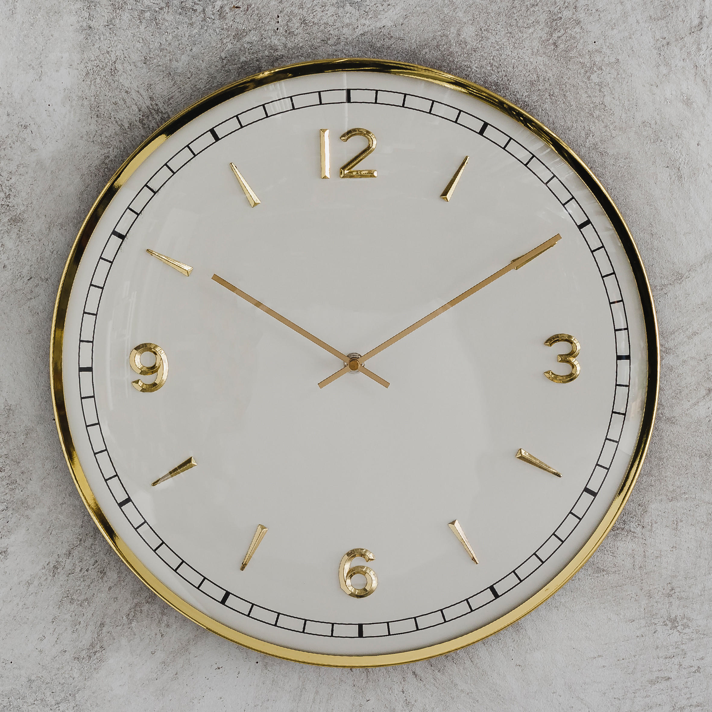 WANDUHR Tuma2 - Weiß, Kunststoff (41/3/41cm) - home&you
