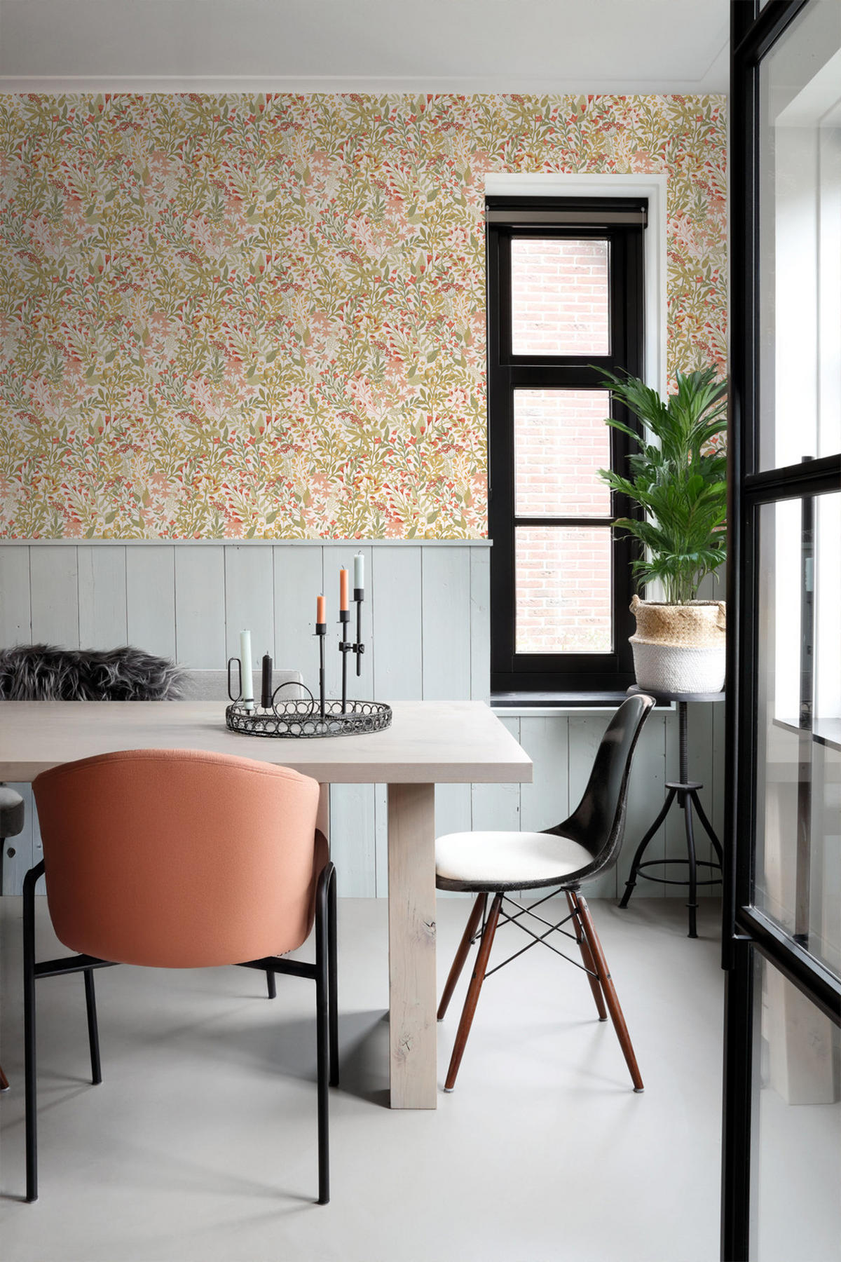 TAPETE Feldblumen 50 x 900 cm - Grün, Papier (50/900cm) - ESTAhome