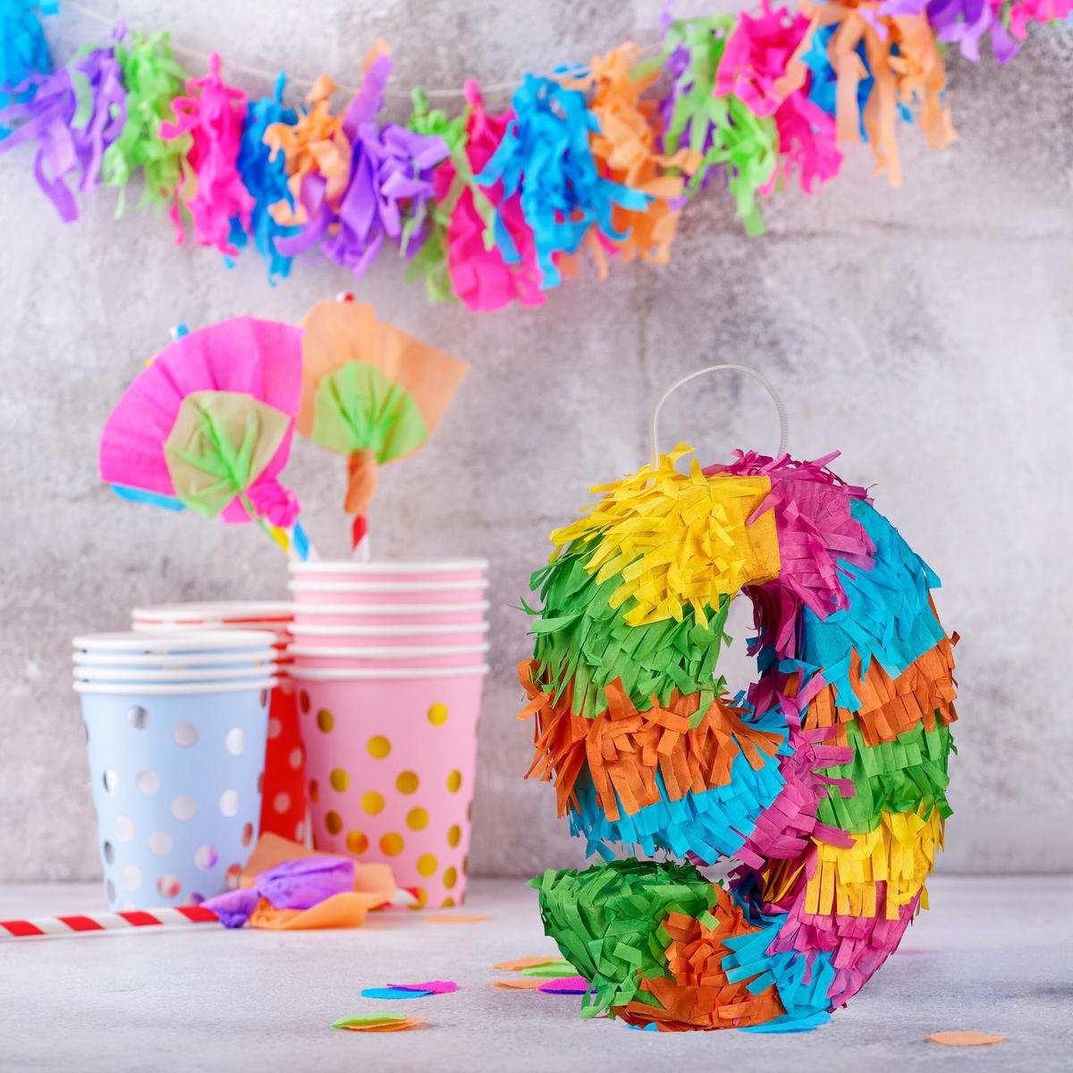PINATA - Multicolor, Papier/Wellpappe (15/20/4cm) - Relaxdays