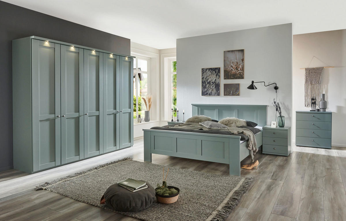 SCHLAFZIMMER Greenholm in Salbeigrün 4 teilig mit Kleiderschrank 250cm Breite ohne Spiegel, 180er Doppelbett und zwei Nachtschränken - Grün, Holzwerkstoff (80/200/120cm)