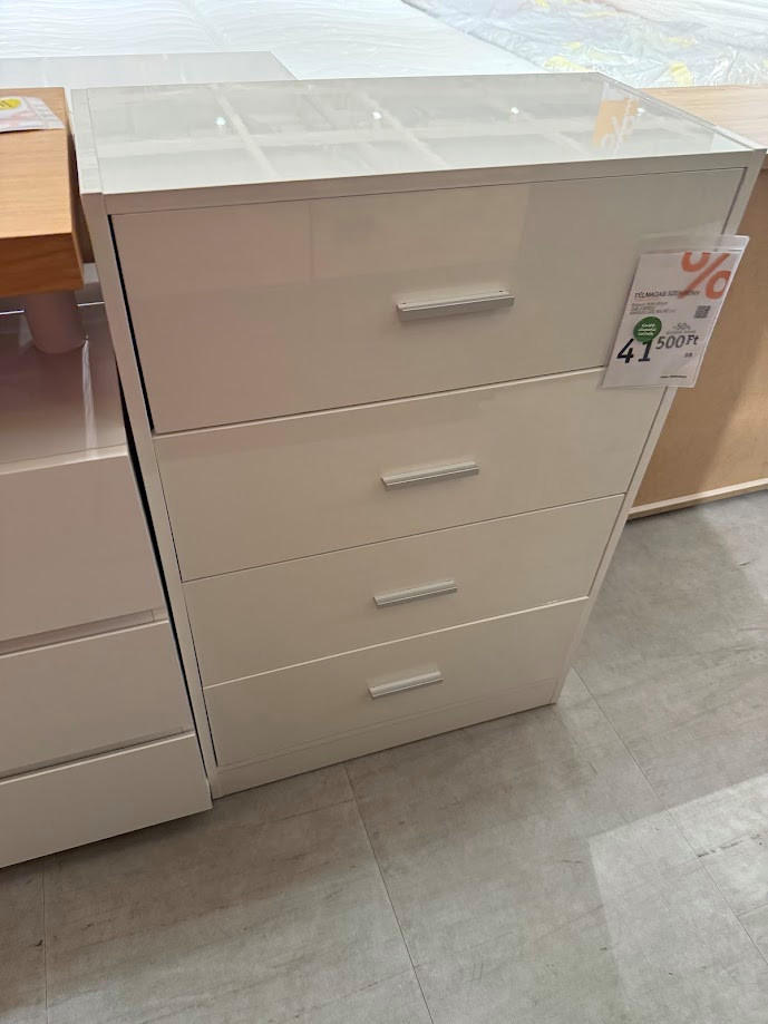 FÉLMAGAS SZEKRÉNY HIGHBOARD-BUDAÖRS OUTLET - Xora