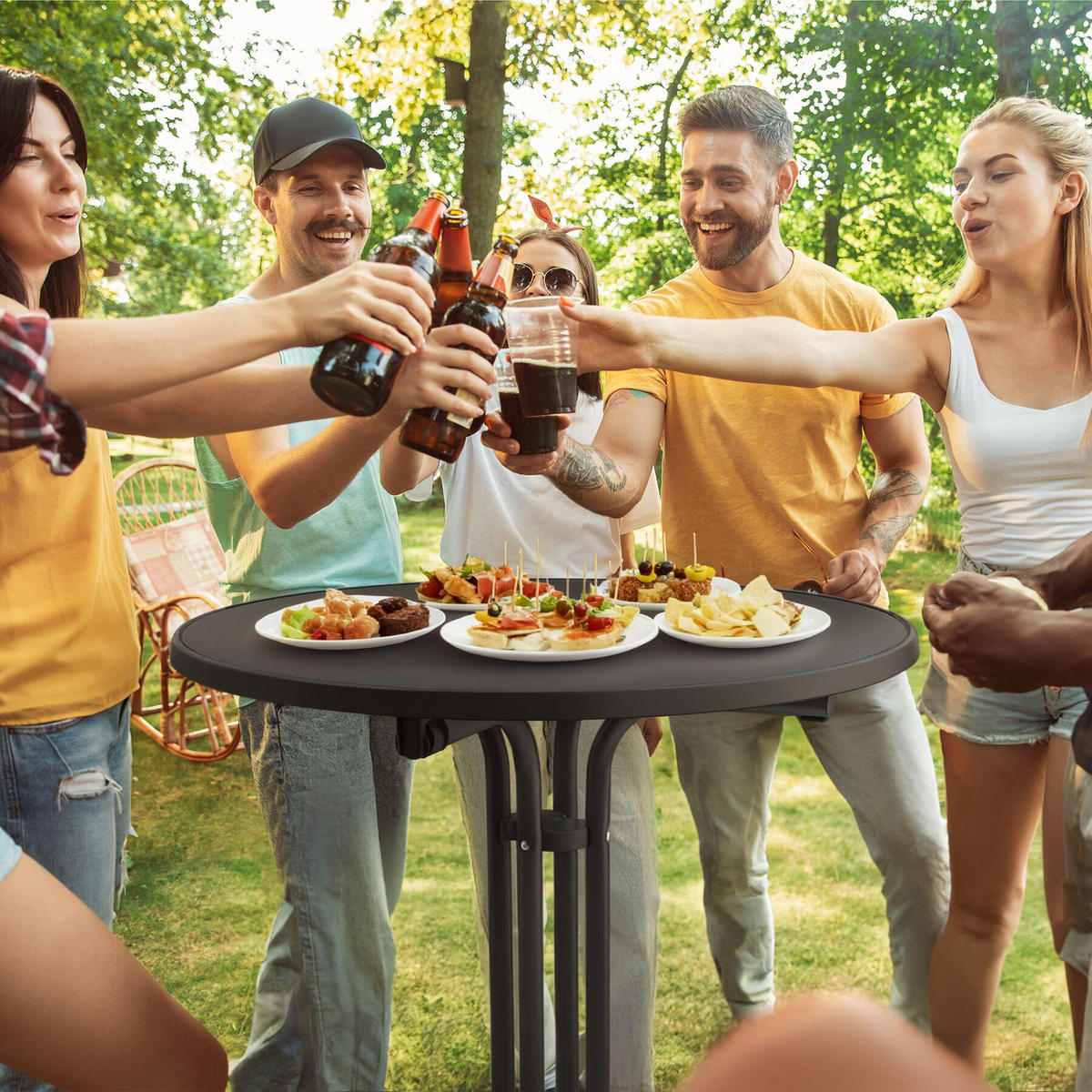 STEHTISCH Eren,bodenschonende Kunststofffüße & Ausgleichsschraube,schwarz - Schwarz, Textil (80/80/110cm) - tectake