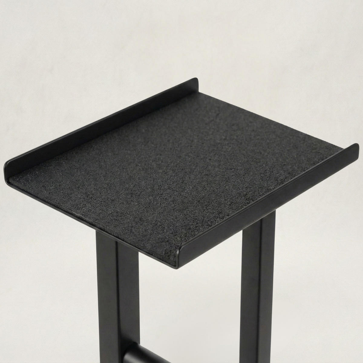 PAPIERSTÄNDER STILK mit Bürstenbehälter und Handyablage HYLA - Schwarz, Metall (18/65/21cm)