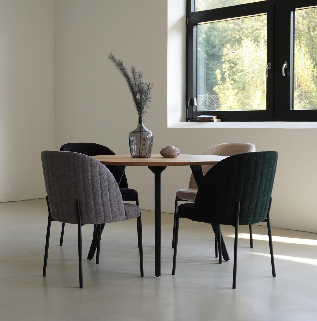 STUHL Kris bouclé grün - Schwarz/Grün, Textil/Metall (53/84/53cm) - INKA furniture