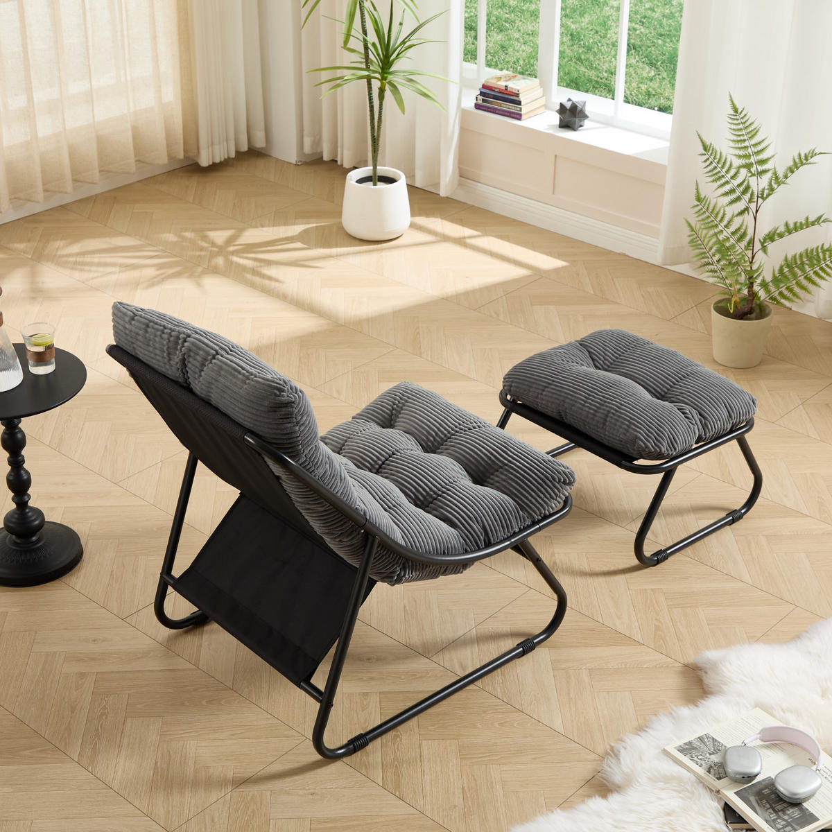RELAX Schaukelstuhl mit Dickem Kissen und Hocker Metallrahmen für Garten Balkon Wohnzimmer - Hellgrau, Metall (65/86/78cm) - PARAFTA HOME