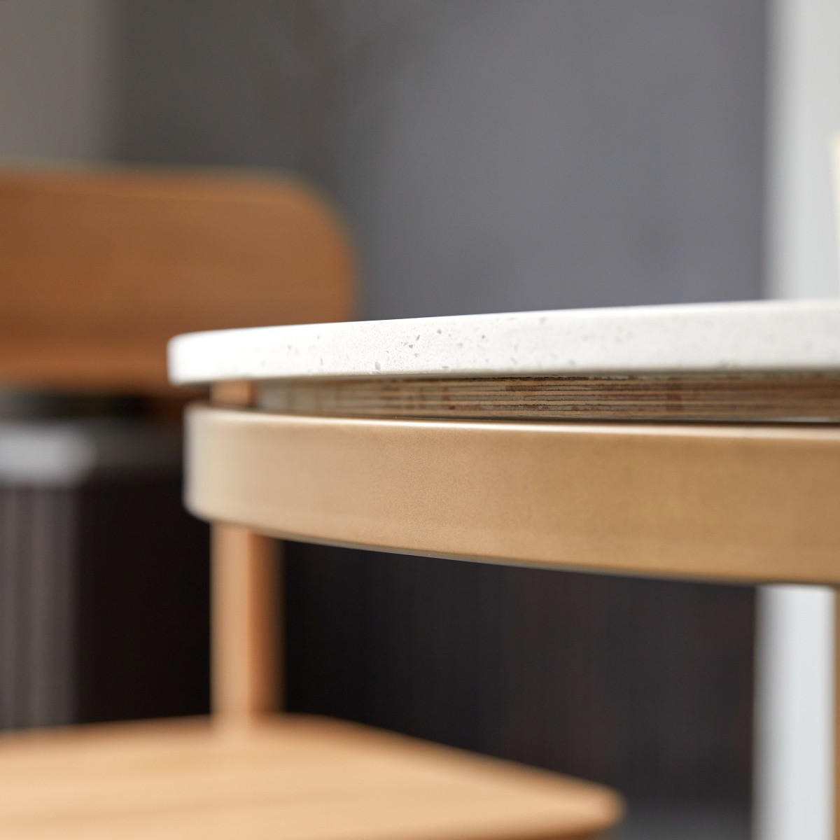 TISCH Isaure Weiß aus Terrazzo - Weiß, Stein (107/107/76cm) - Tikamoon