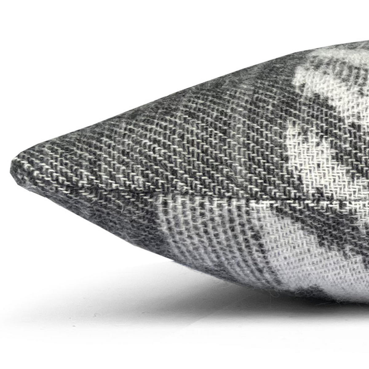 WOLLKISSEN Mochica schwarzes Ornament, quadratisch 45x45 - Anthrazit/Hellgrau, Textil (45/45/12cm) - Malagoon