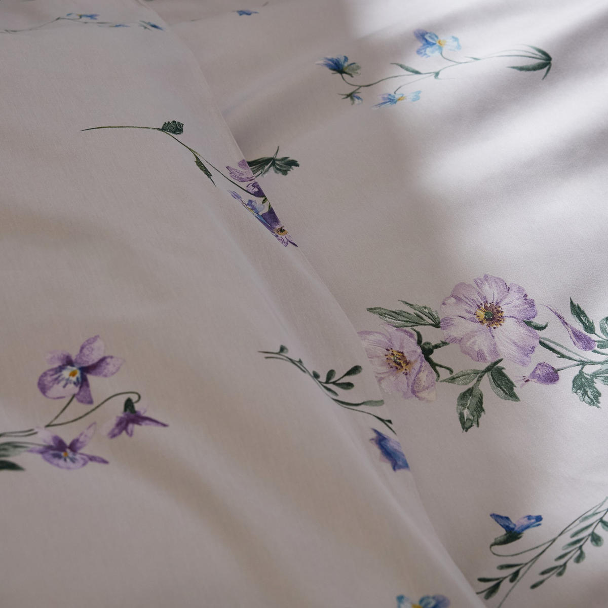 BETTWÄSCHE Agnessa - Violett, Textil (200/220cm) - home&you