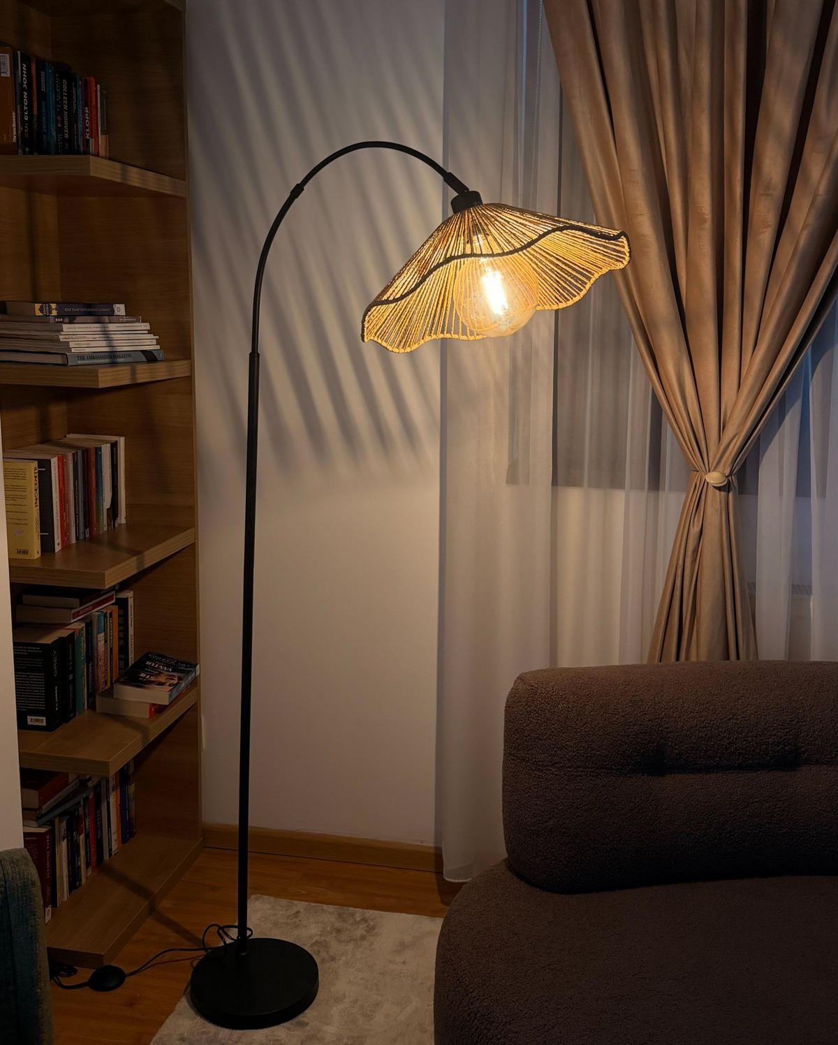LAMPĂ DE PODEA culoare naturală Migori - culoare naturală/negru, hârtie (40/70/160cm) - Beliani