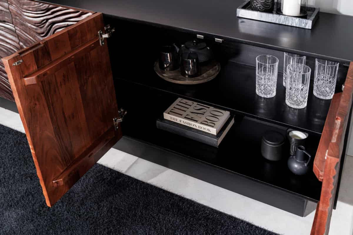SIDEBOARD FLUID Akazie Braun 175cm - Schwarz/Braun, Holz (175/71/40cm) - riess-ambiente