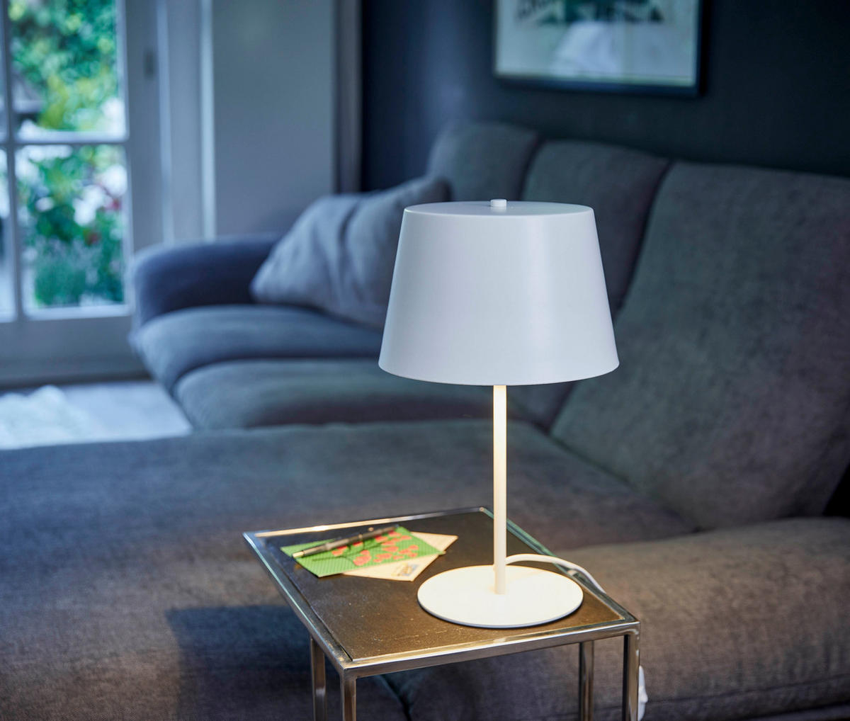 LED-TISCHLEUCHTE - modernes Design aus Metall mit warmweißem Licht und Schnurschalter, inklusive E27 LED Leuchtmittel - Weiß, Metall (23/23/39cm) - Northpoint