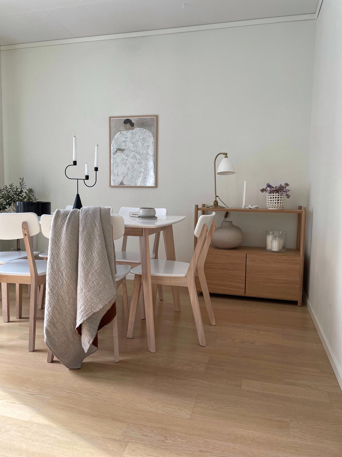 ESSZIMMERSTUHL 2er-Set Gummibaumholz Hellbraun/Weiß Santos - Weiß, Holz/Holzwerkstoff (44/76/49cm) - Beliani