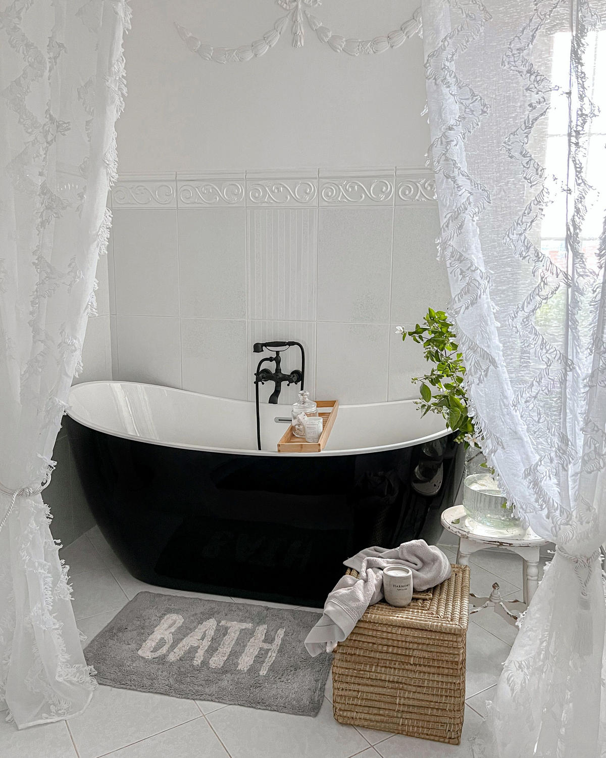 CADĂ independentă 78x180x72 cm neagră Antigua - negru, material plastic (78/72/180cm) - Beliani