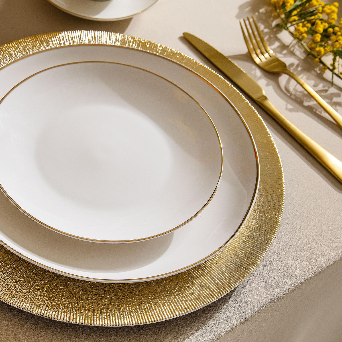 SPEISETELLER-SET AD BELLA, 6-tlg - Ecru/Goldfarben, Keramik (26/2.5/26cm) - KONSIMO®