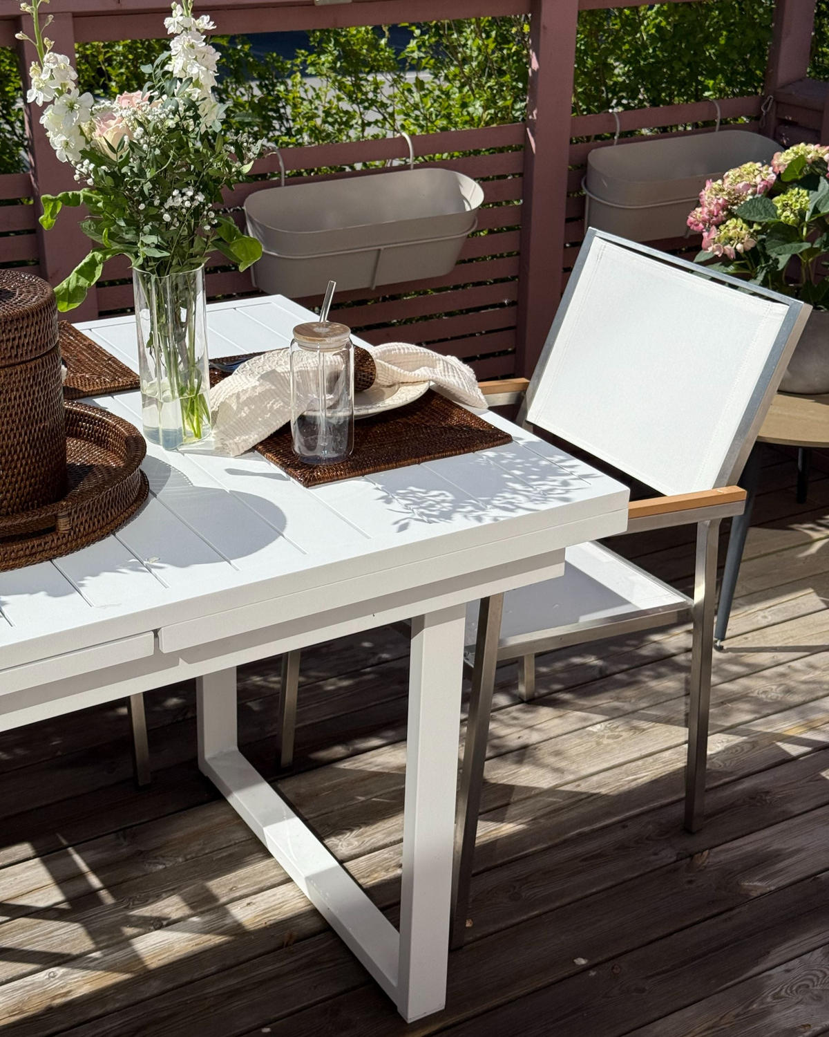 SET MOBILIER DE GRĂDINĂ cu 6 locuri alb Valcanetto/Grosseto - argintiu/alb, metal - Beliani