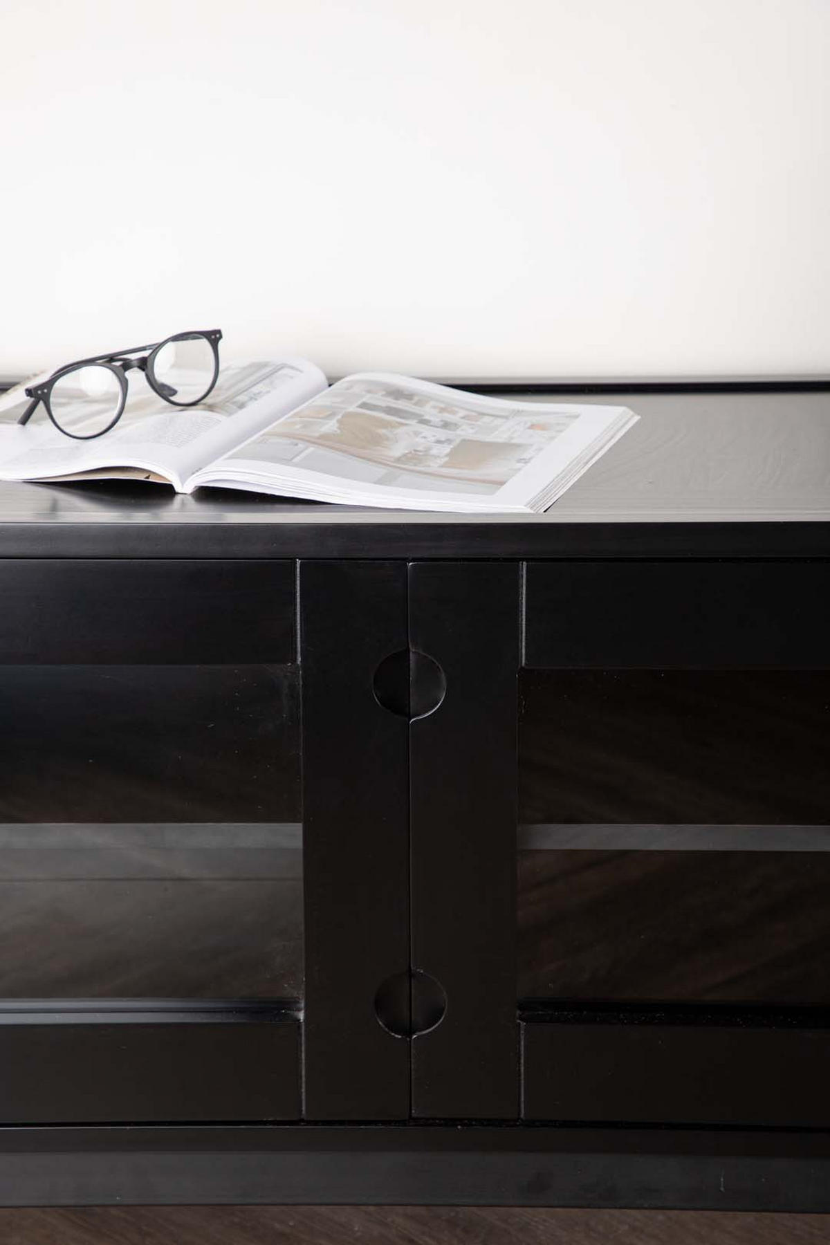 SIDEBOARD Schwarz - Schwarz, Holzwerkstoff (150/57/40cm) - ebuy24