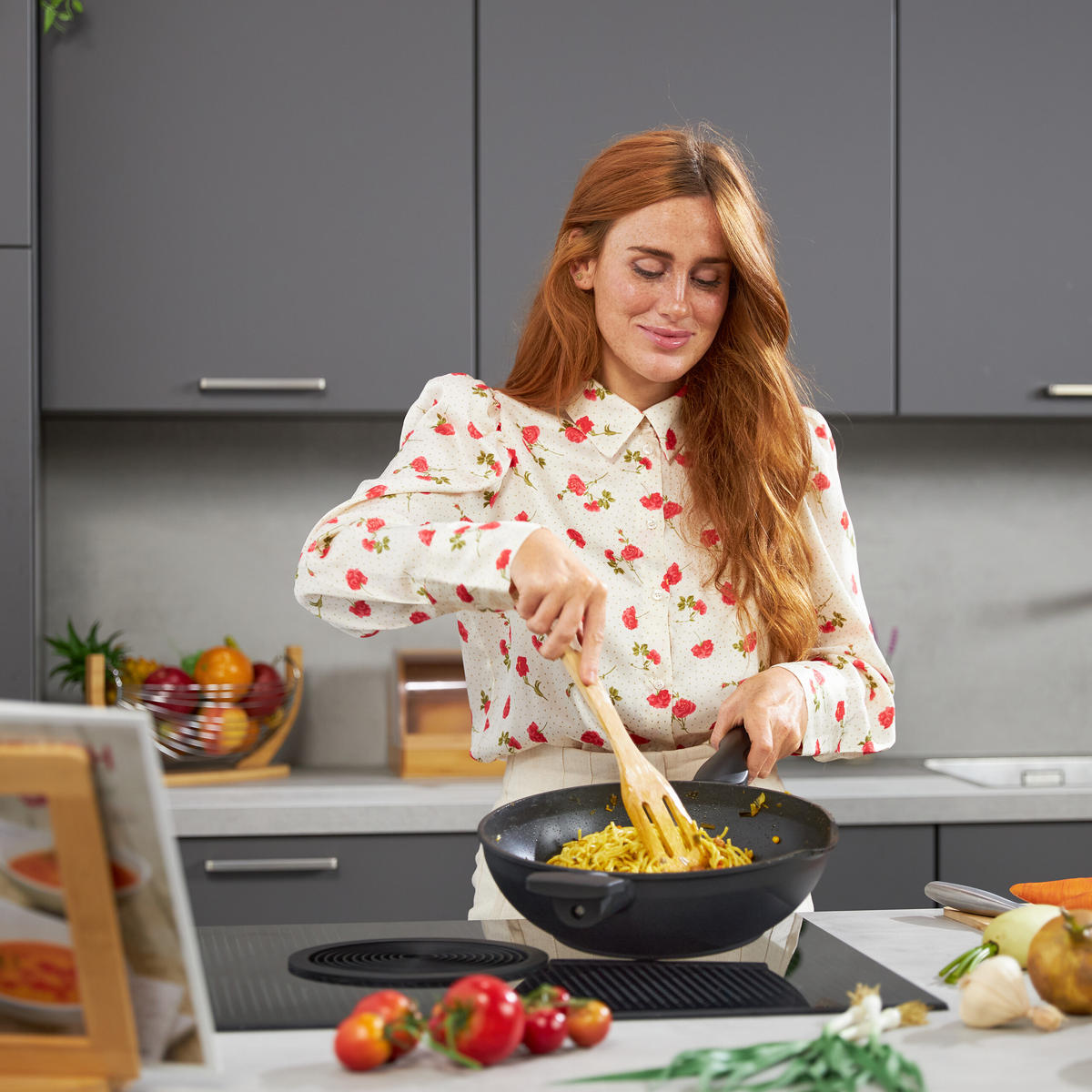 WOKPFANNE - Schwarz, Glas/Kunststoff (31.5/57.5/15cm) - Relaxdays