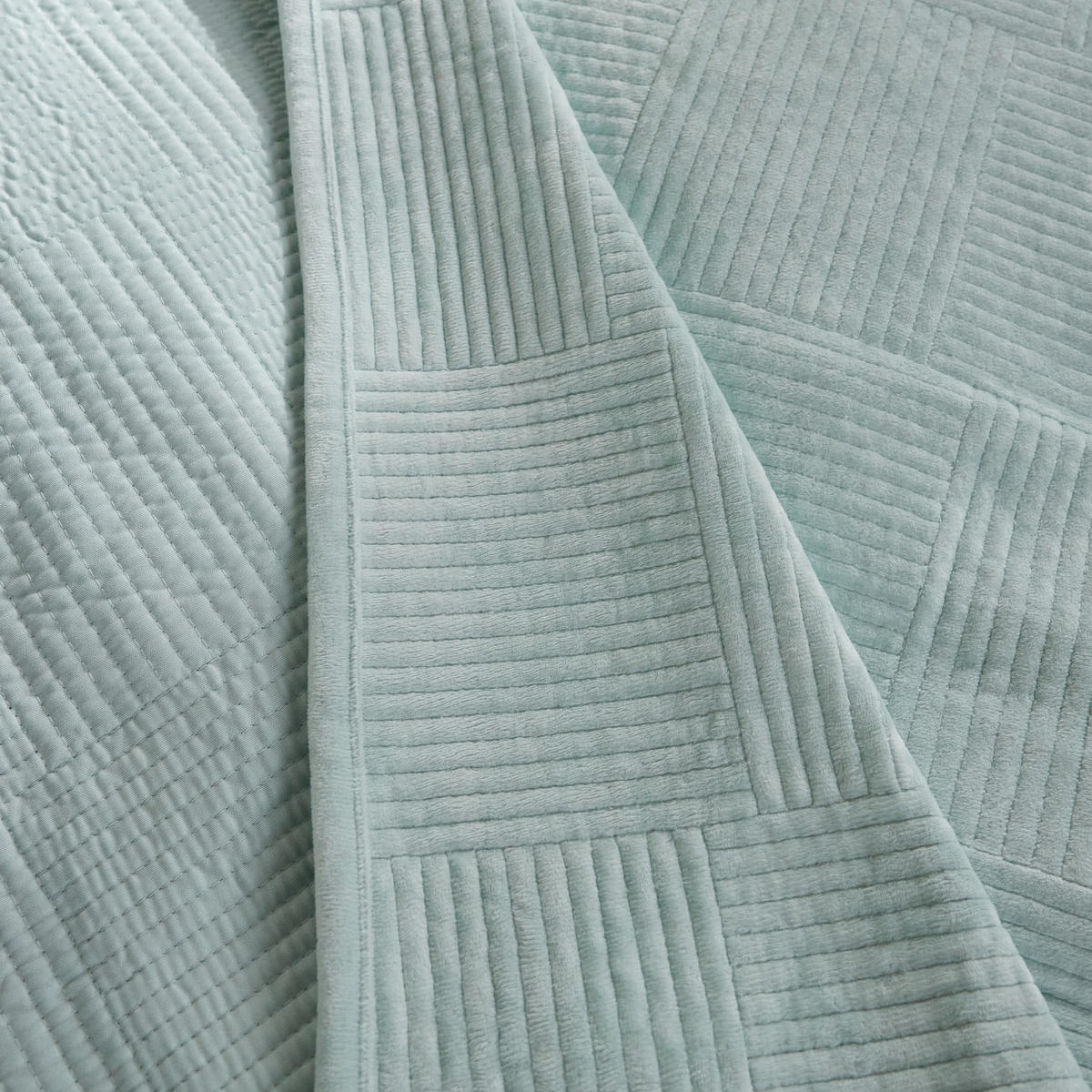 TAGESDECKE Quadron - Pastellblau, Textil (200/220cm) - home&you