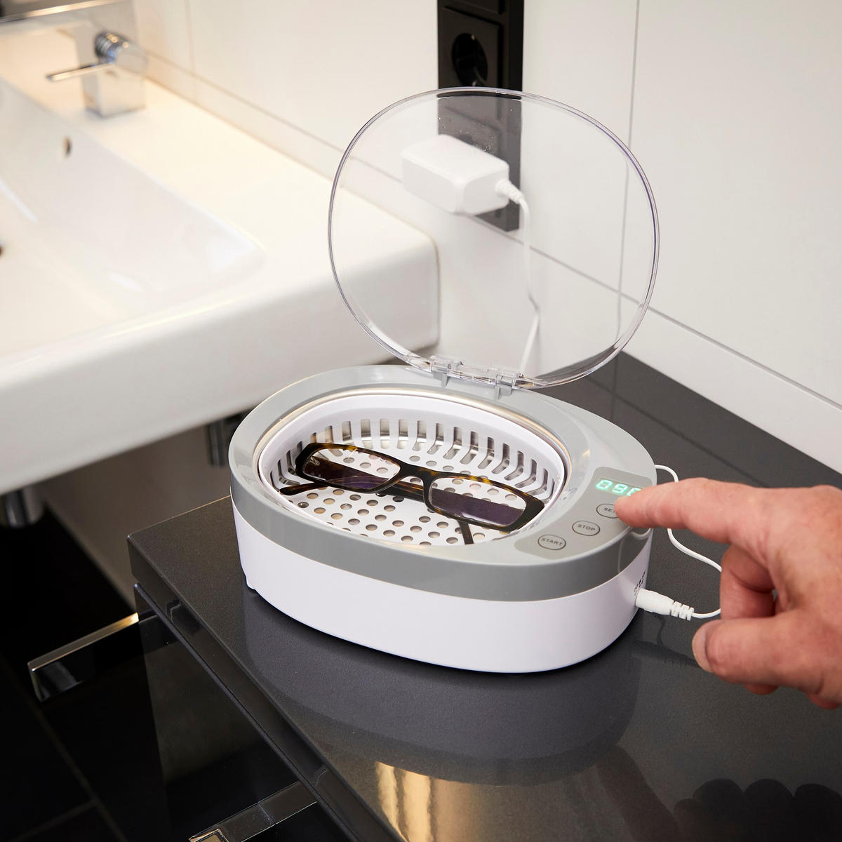 ULTRASCHALLREINIGUNGSGERÄT - 46000Hz mit 600ml Wassertank für Schmuck, Brillen und Zahnersatz - Weiß, Kunststoff (73.5/21/155cm) - Northpoint