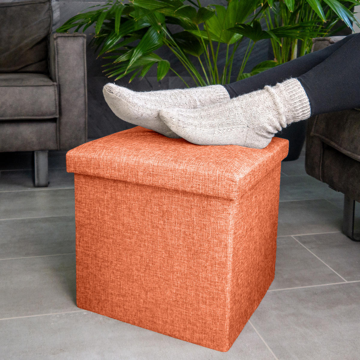 SITZBOX mit Stauraum 30/30/30 cm (Orange) - Orange, Textil (38/38/38cm) - Intirilife