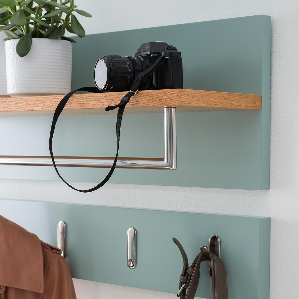 WANDGARDEROBE - Mintgrün, Holzwerkstoff (76/30/25cm) - home24