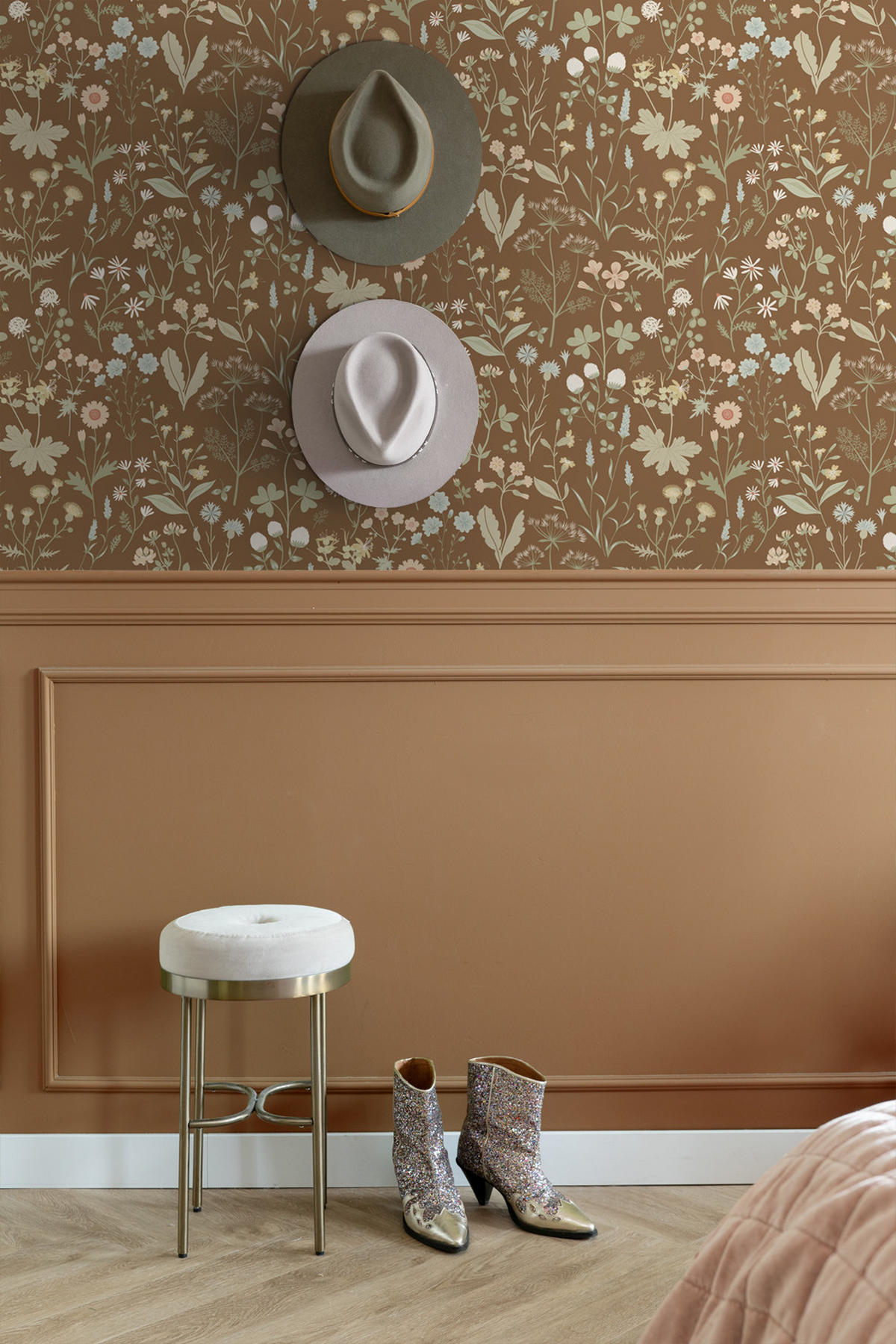 TAPETE Feldblumen 50 x 900 cm - Braun, Papier (50/900cm) - ESTAhome