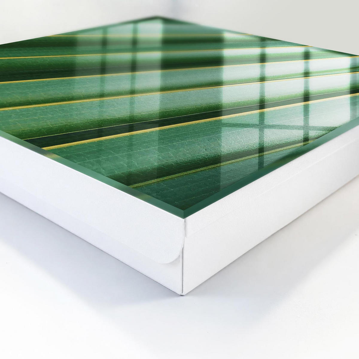 SCHLÜSSELBOX Weiß 30x30 cm – Türöffnung nach rechts - Blattmuster - Grün, Metall (30/30/5cm) - TULUP
