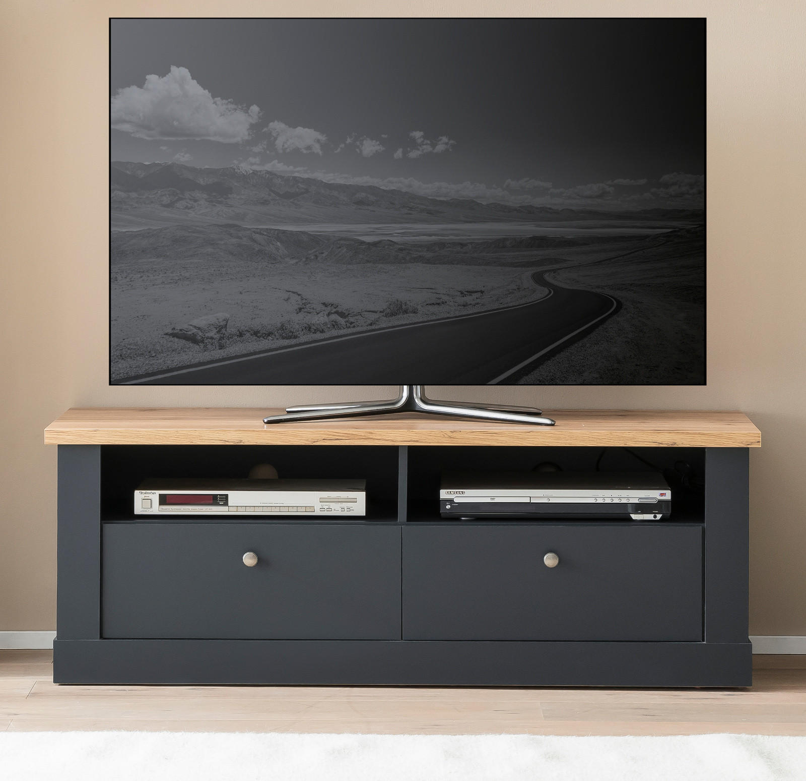 TV-LOWBOARD grau, Eiche Wotan, Landhaus 135 cm, TV Unterteil mit Soft-Close - Silberfarben/Eiche Wotan, Holzwerkstoff/Kunststoff (135/51/45cm) - Furn.Design