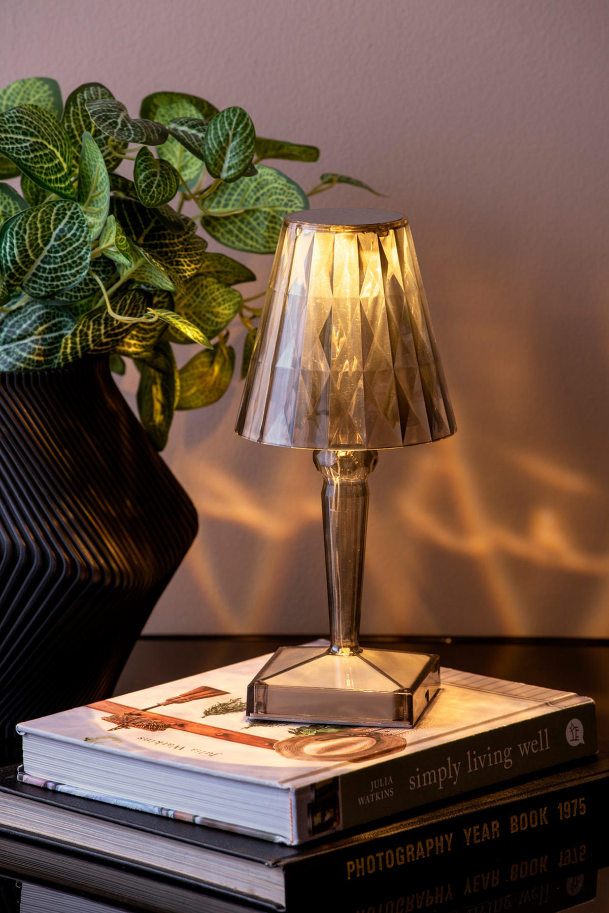 TISCHLAMPE Gem 10/10/25 cm - Grau, Kunststoff (10/10/25cm) - Leitmotiv