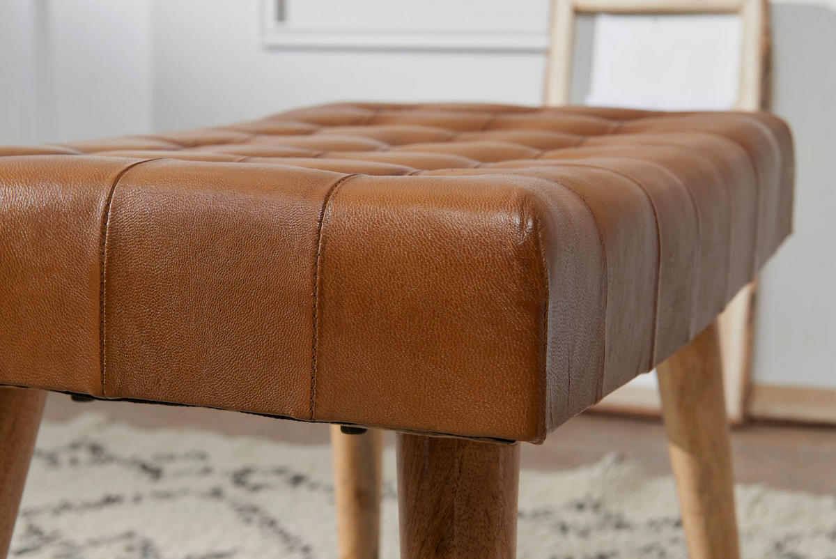 SITZHOCKER – Echtleder/Naturholz, modern, 120 kg Belastbarkeit - Braun, Mangoholz/Leder (67/47/39cm) - KADIMA DESIGN