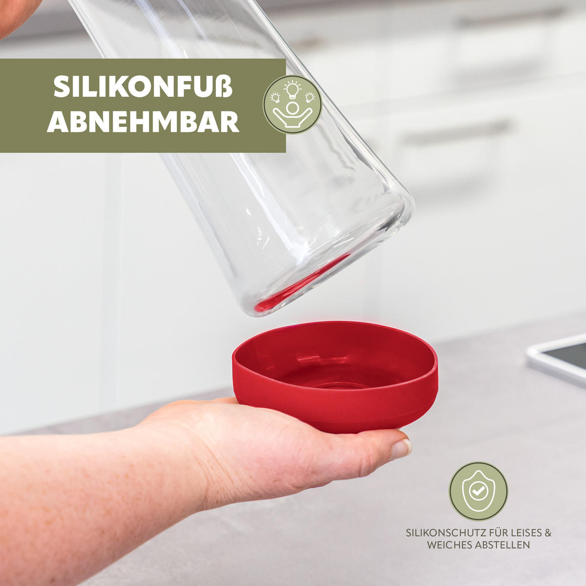 GLASKARAFFE 1 Liter CAROLA, rot, Edelstahl, Silikon - Rot, Glas (1L) - bremermann