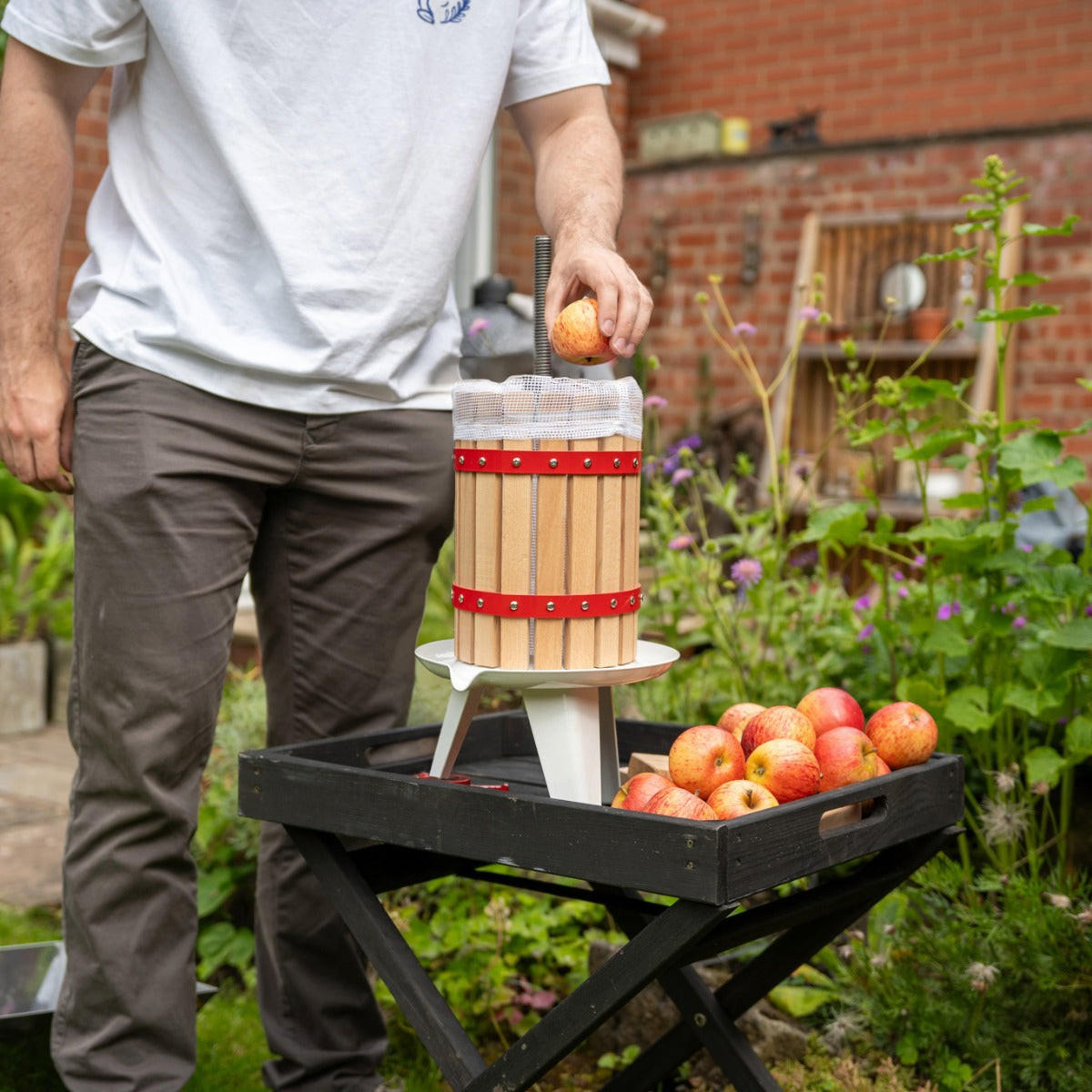 OBSTPRESSE KuKoo 6 Liter - Dunkelrot, Metall (28/60/28cm) - Kukoo