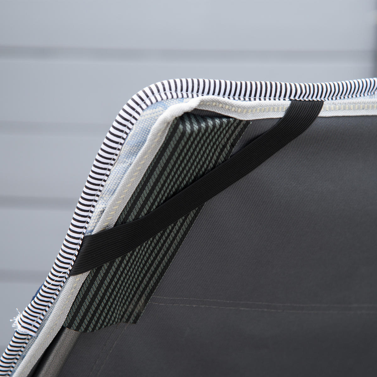 CAMPINGBETT Klappbar mit Kopfkissen und Seitentasche Dunkelblau-Grau bis 150 kg - Dunkelblau, Metall (64.5/53/188cm) - ComfortXL