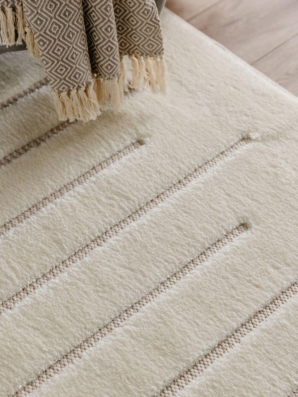 TEPPICH Elvy Cream 200x300 cm - Creme, Kunststoff (200/300cm) - benuta