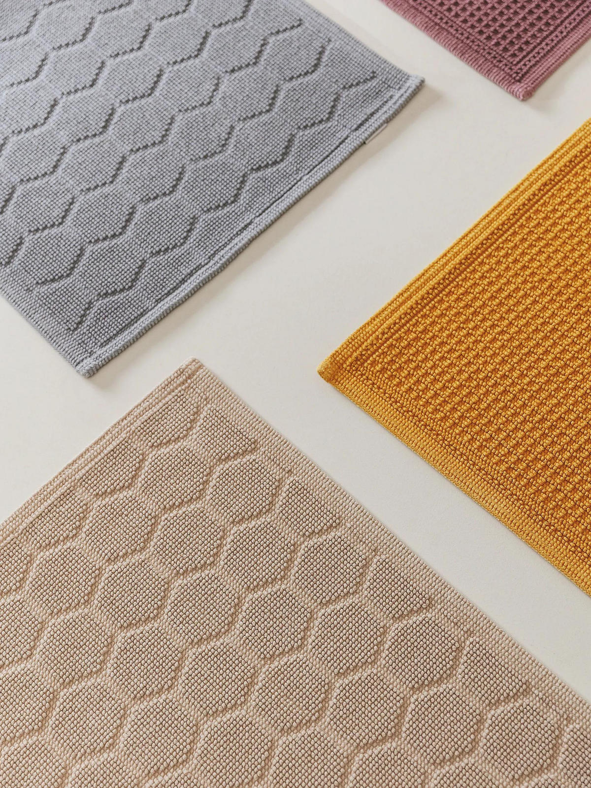 BADEMATTE Jojo Beige 50x80 cm - Beige, Textil (50/80cm) - benuta Nest