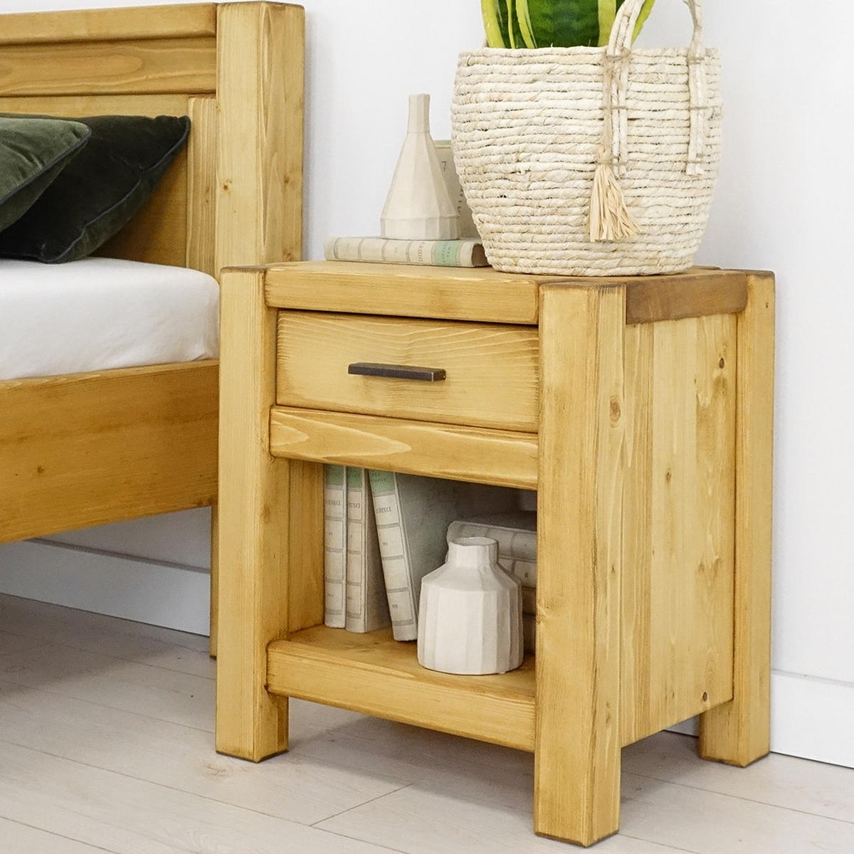 NACHTTISCH aus Massivholz SARA - Honig, Holz (45/50/35cm) - Seart