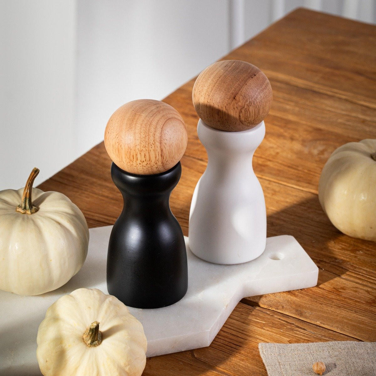 GEWÜRZMÜHLE Newgrind weiß und schwarz 15,5 cm 2er-Set - Schwarz, Kunststoff (6/15/6cm) - Homla