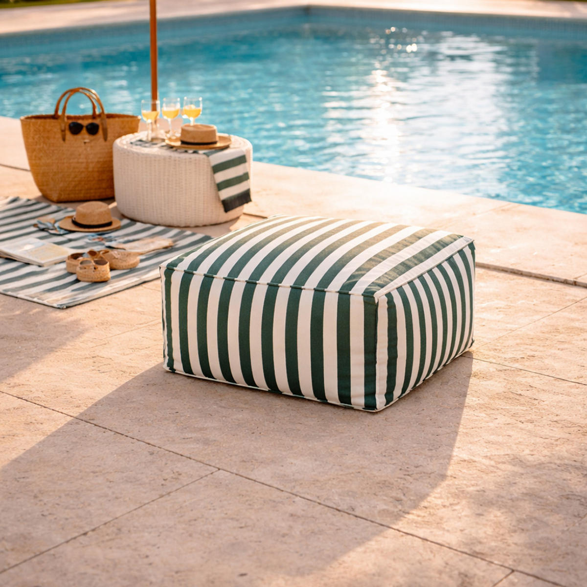 GARTENSITZSACK Positano Grün 55 x 65 x 35 cm - Grün, Kunststoff (65/35/55cm) - Concept Usine