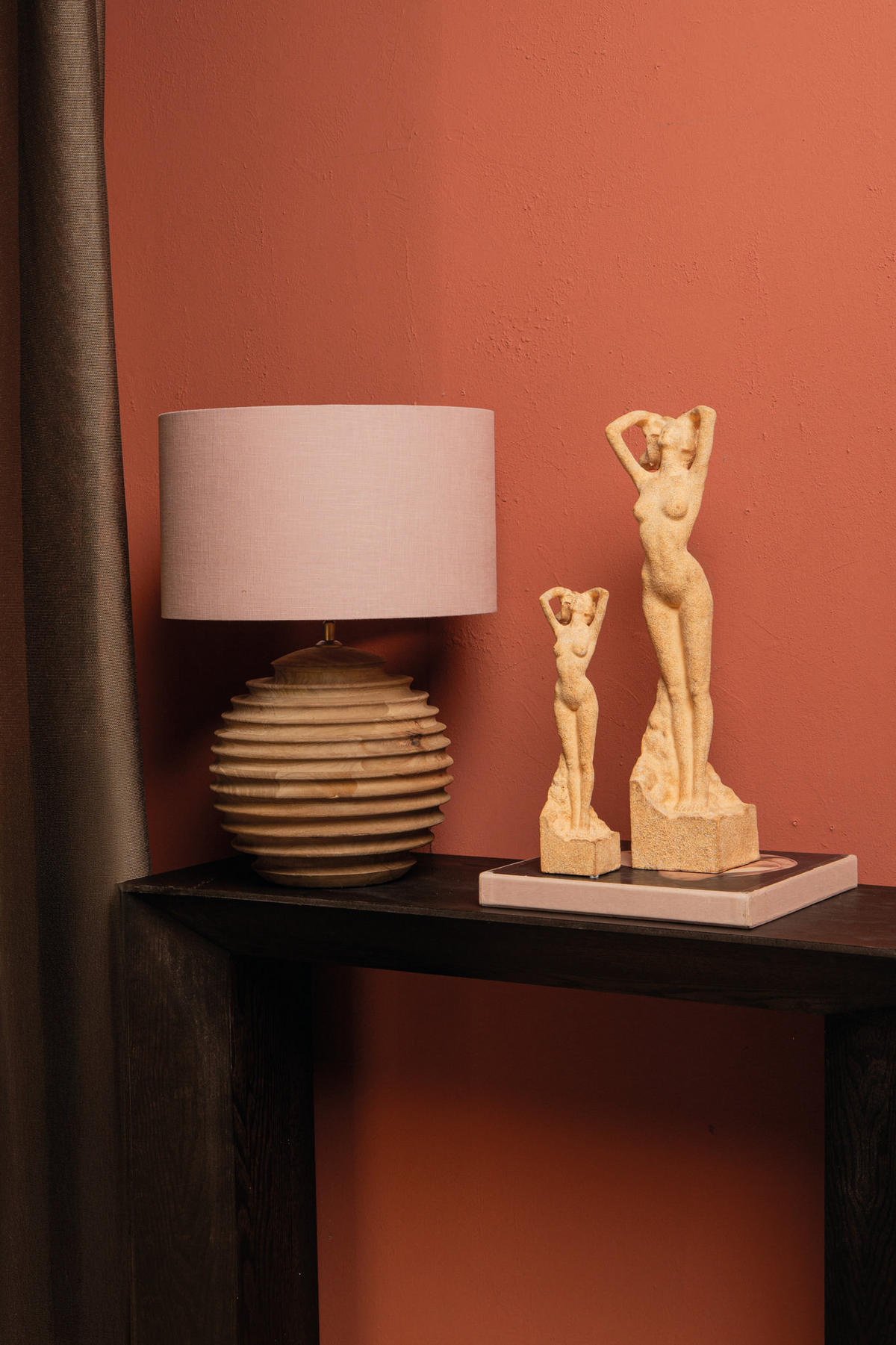 SKULPTUR Aleah Grau 8/9/32cm - Grau, Kunststoff (9/32/8cm) - PTMD Collection