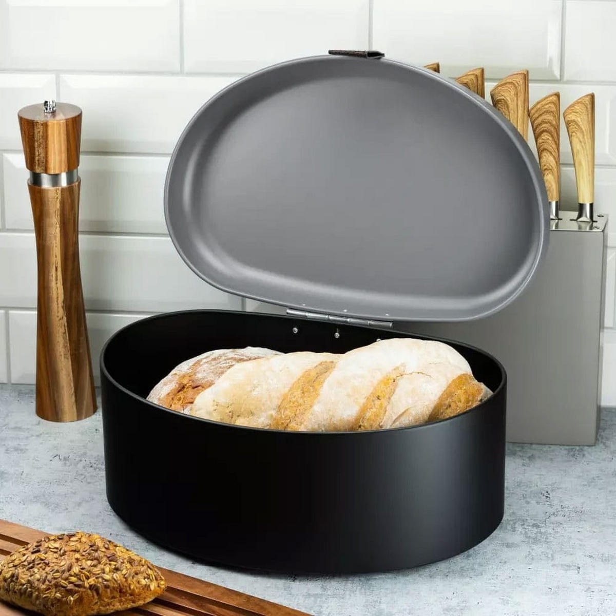 BROTKASTEN Schwarz 36/24/18.5 cm KB7576 - Schwarz, Metall (24/18.5/36cm) - Klausberg 