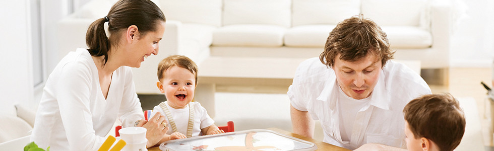 02-Stokke-Image-01-980-300