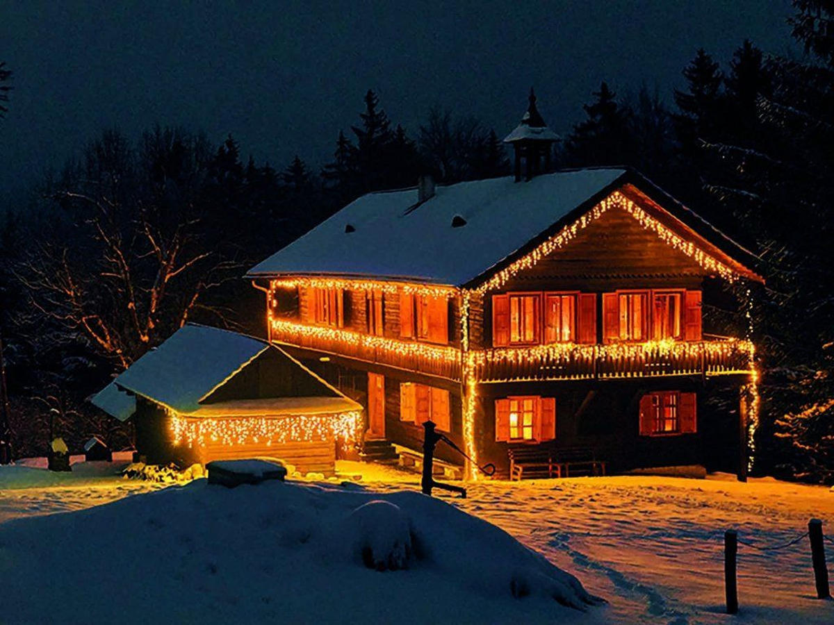 LED-LICHTERKETTE mit Lichtvorhang WARMWEISS 2,5 × 0,9 m - STANDARD - koppelbar - Gelb/Weiß, Kunststoff (250cm) - LAALU