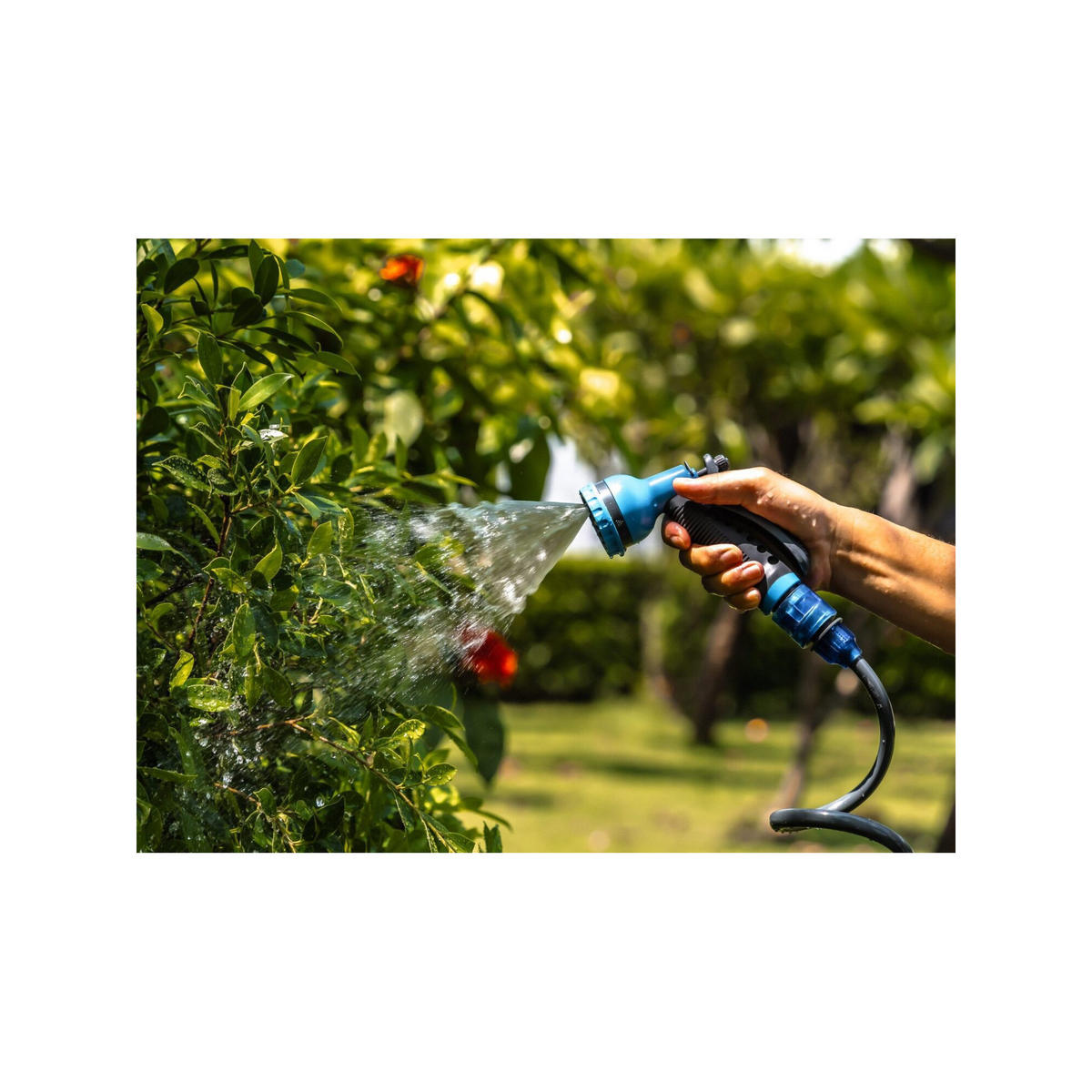 GARTENSCHLAUCH flexible - Komplettset mit Zubehör - Länge: 10m - Schwarz, Kunststoff (1000cm) - SUAN