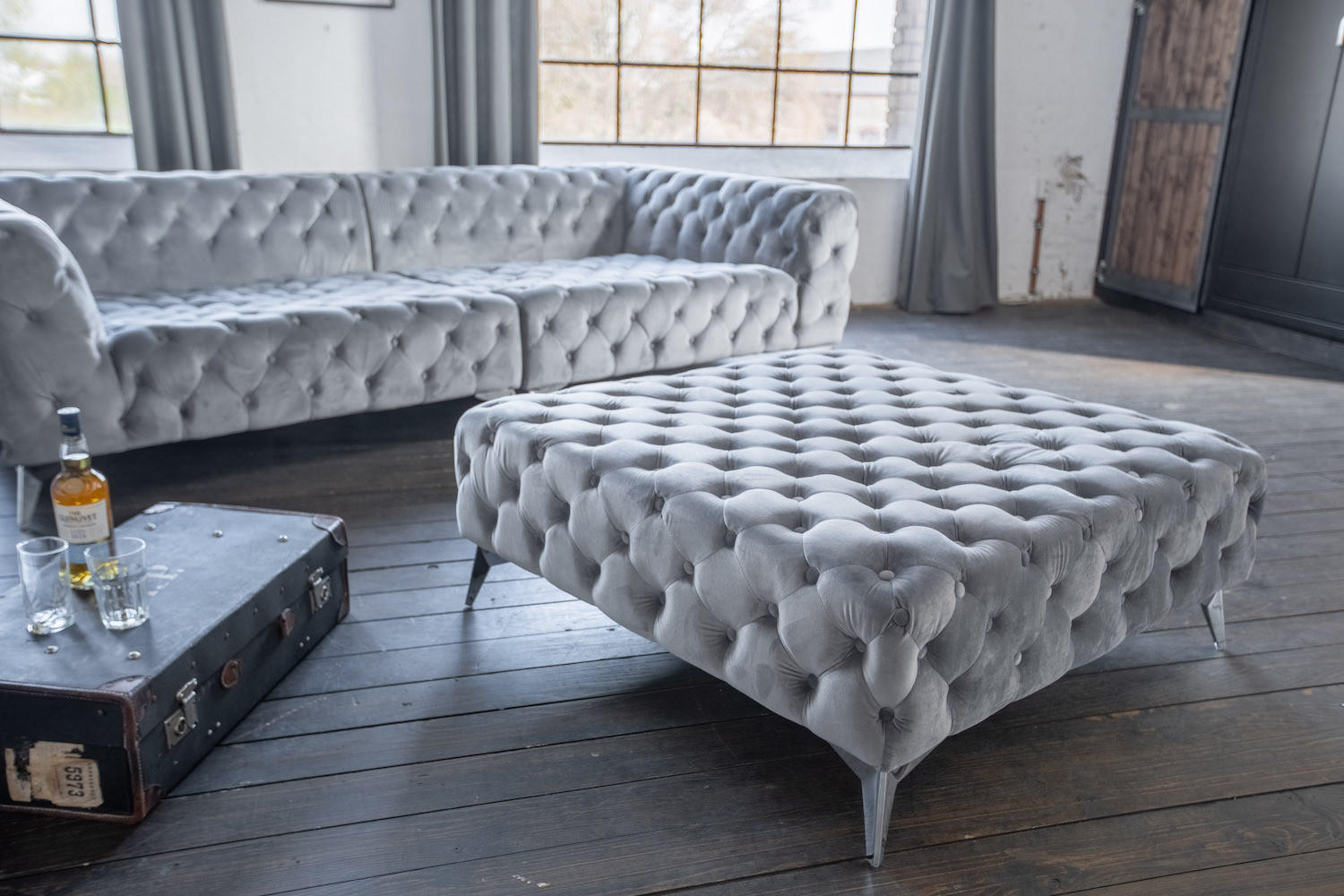 HOCKER NARLA Silber Velvet - Silberfarben, Textil (110/44/110cm) - KAWOLA