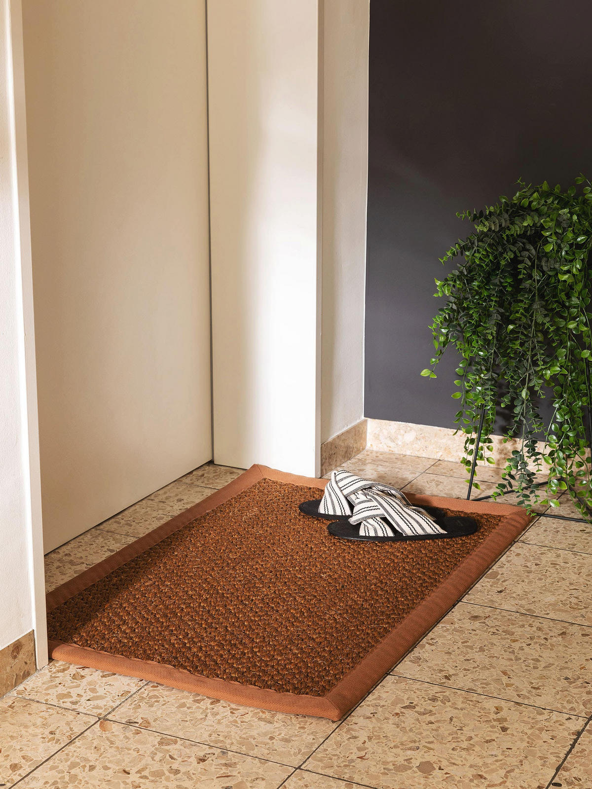 FUSSMATTE Greta Hellbraun 60x90 cm - Hellbraun, Textil (60/90cm) - benuta Pure