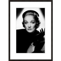 BILD mit Rahmen 51x71 cm Marlene Dietrich Schwarz-Weiß - Weiß, Holz (51/71cm) - artissimo