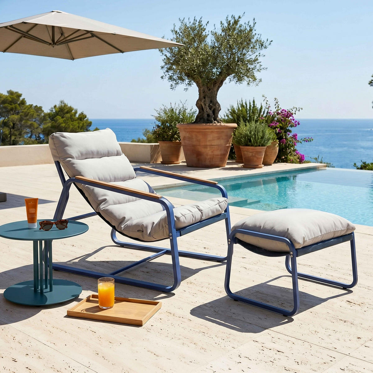 GARTEN-RELAXSESSEL mit Fußstütze, Pazifikblau - Blau, Textil (72/77/91cm) - Oviala