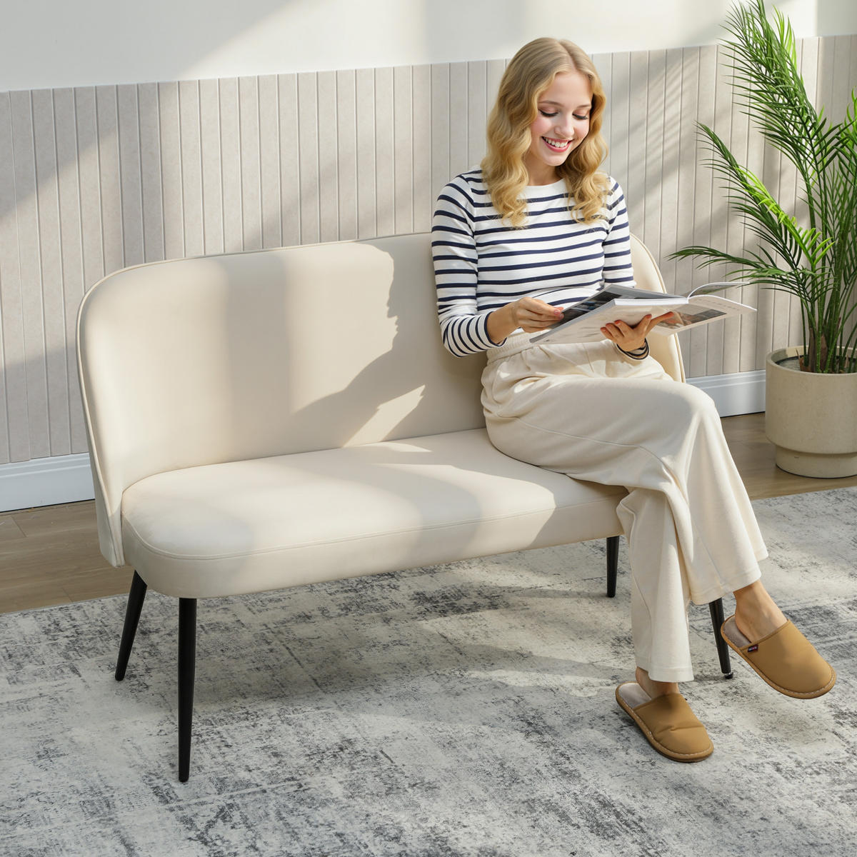 SOFA 2-Sitzer kleine Couch 127 cm mit Samtoptik, geschwungene Rückenlehne Beige - Beige/Schwarz, Textil/Metall (63/84.5/127cm) - HOMCOM