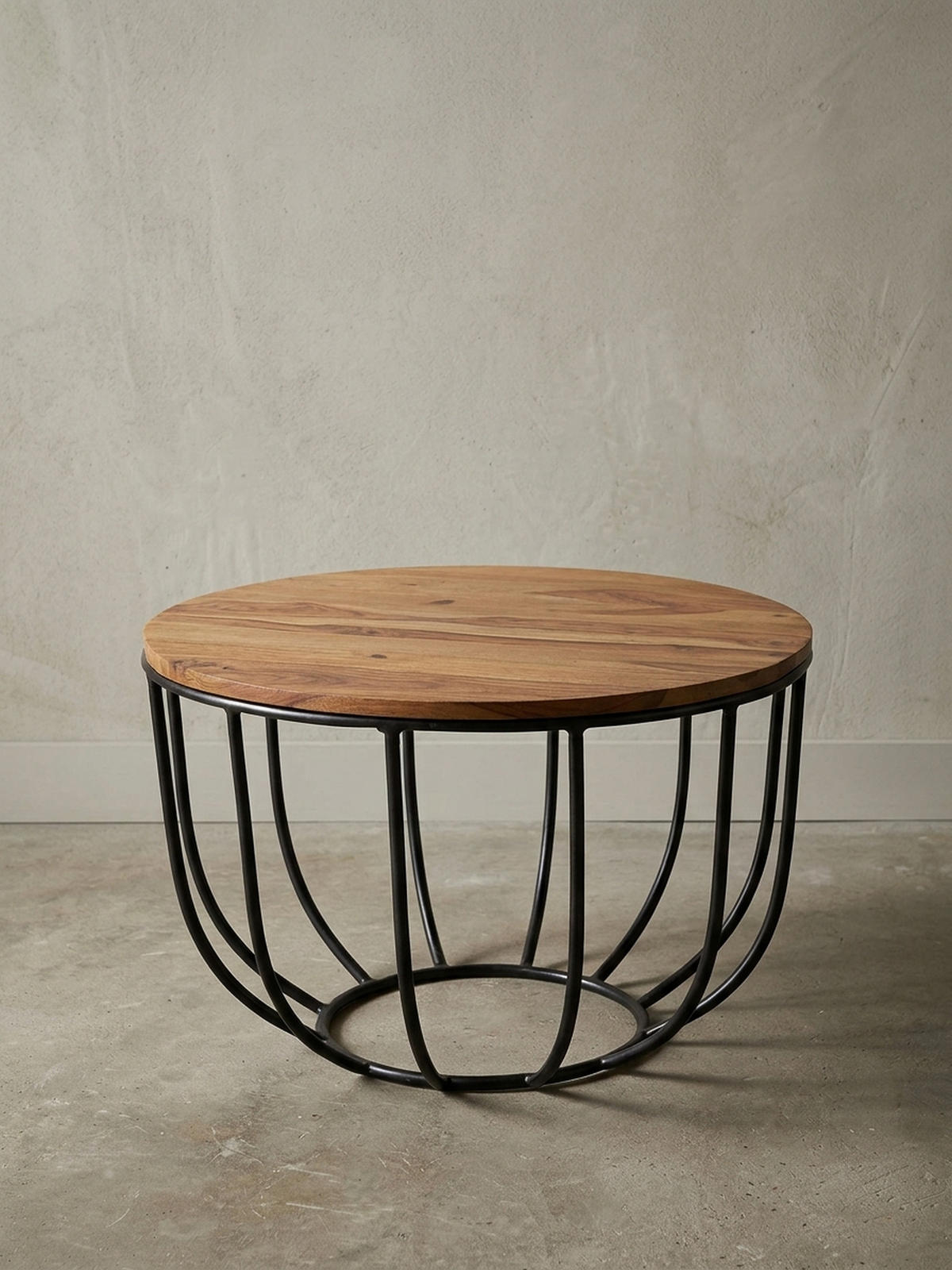 COUCHTISCH in Industrial-Stil, Sheesham Massivholz, Metallgestell, Korbdesign, Rustikal - Schwarz/Braun, Holz/Metall (60/60/39cm) - KADIMA DESIGN