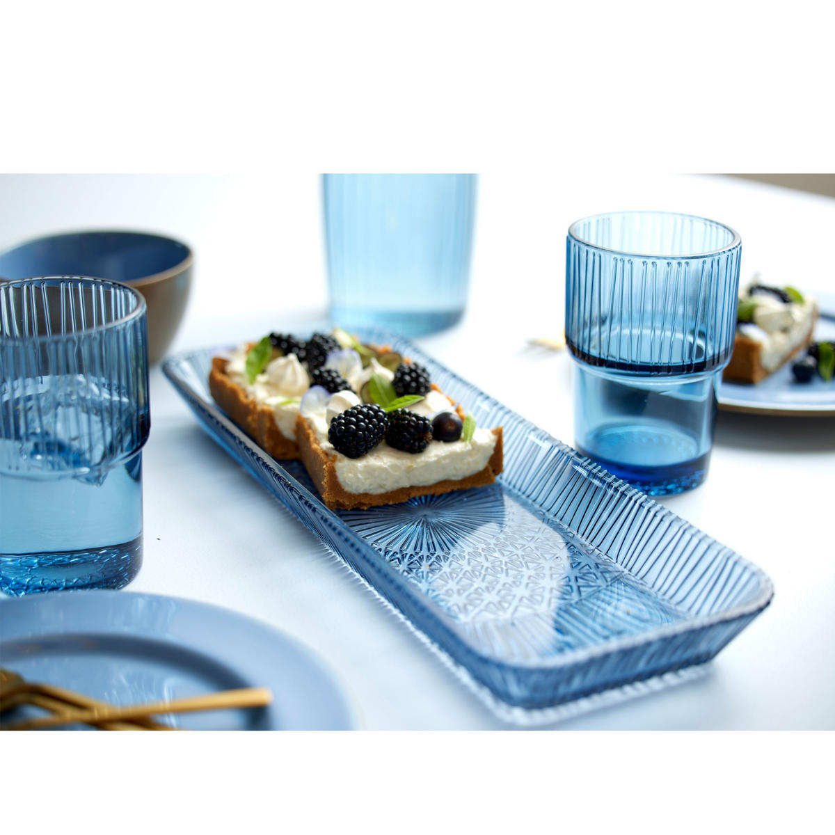 SERVIERPLATTE rechteckig Kusintha 38 x 14 cm Blau - Blau, Keramik (14/3.2/38cm) - Bitz